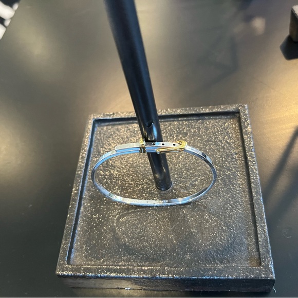 Silver/Gold Belt Bracelet - Picture 7 of 9